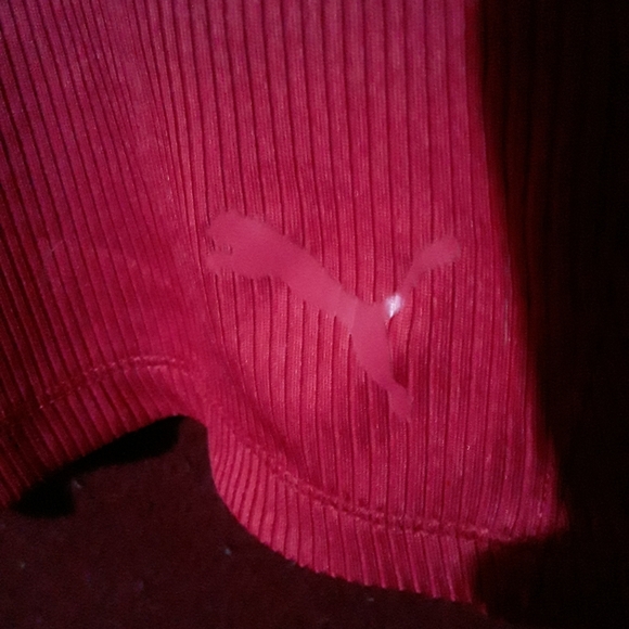 Puma Women's Tank Top/Muscle Teeshirt - Picture 9 of 10